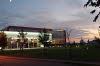 Das Hymer Museum bei Nacht